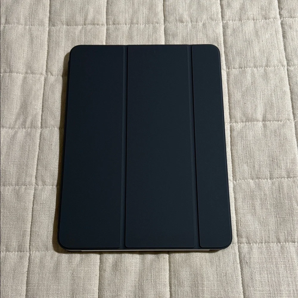 Apple Smart Folio for iPad Air 11-inch (M3 and M2) - Charcoal Gray